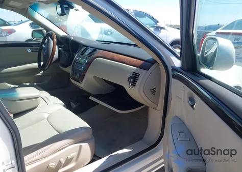 2011 Cadillac Dts Luxury Collection z USA, uszkodzony, nr VIN 1G6KD5E66BU105941